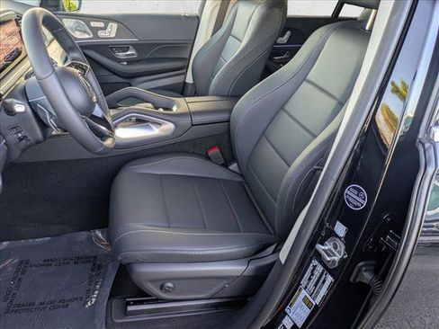 Used 2026 Mercedes-Benz GLS 450 4MATIC image 15