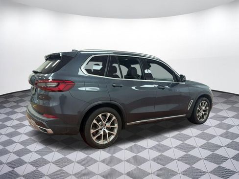 Used 2019 BMW X5 xDrive40i w/ Premium Package 2 image 8