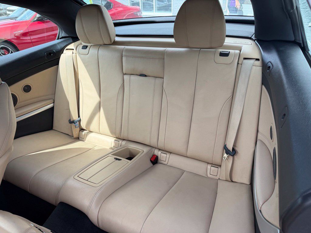 Used 2017 BMW 430i xDrive Convertible AWD/4WD image 25