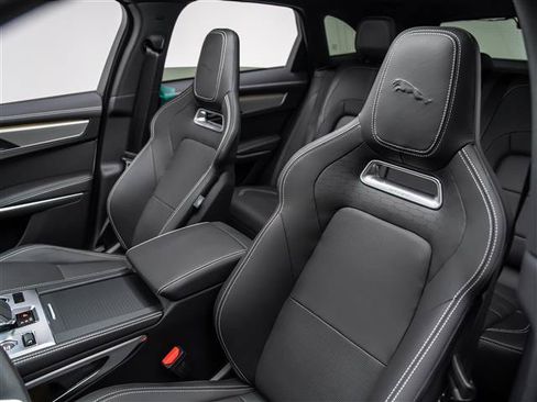 New 2025 Jaguar F-PACE R-Dynamic S AWD/4WD image 16