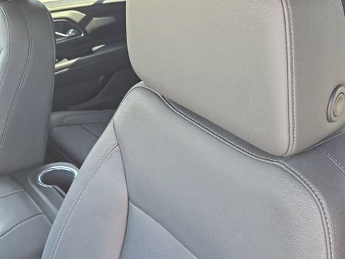 Used 2022 Chevrolet Tahoe Z71 w/ Luxury Package image 15