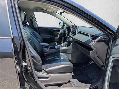 Certified 2024 Toyota RAV4 LE AWD/4WD image 19