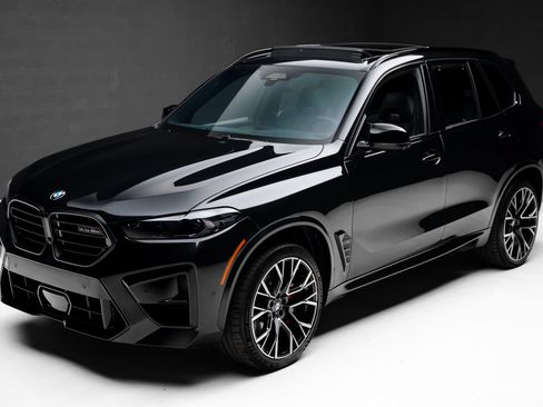 Used 2024 BMW X5 M Competition w/ Executive Package AWD/4WD image 5