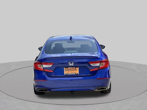 Used 2018 Honda Accord Sport image 4
