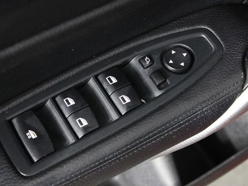 Used 2016 BMW M235i xDrive Convertible image 20