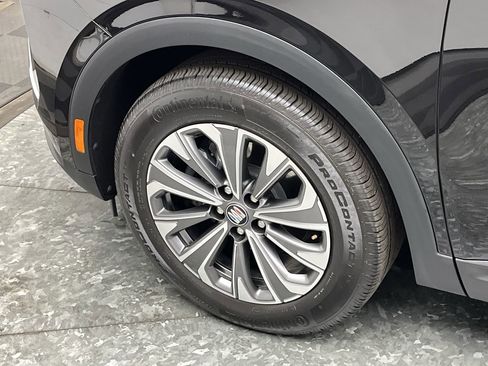 Used 2025 Buick Envision Preferred AWD/4WD image 33
