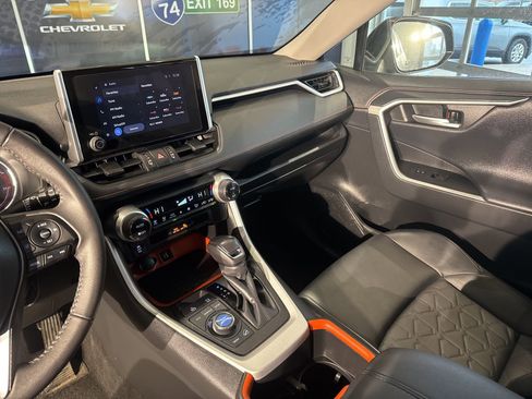 Used 2024 Toyota RAV4 Adventure image 23