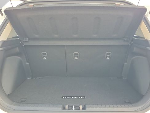 New 2026 Hyundai Venue SEL image 7