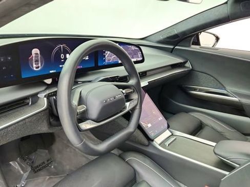 Used 2024 Lucid Air Touring image 18