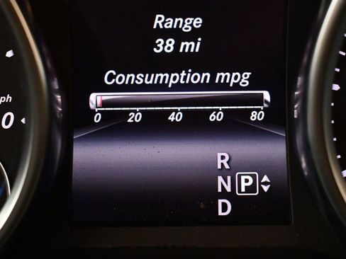 Used 2014 Mercedes-Benz GL 450 4MATIC image 51