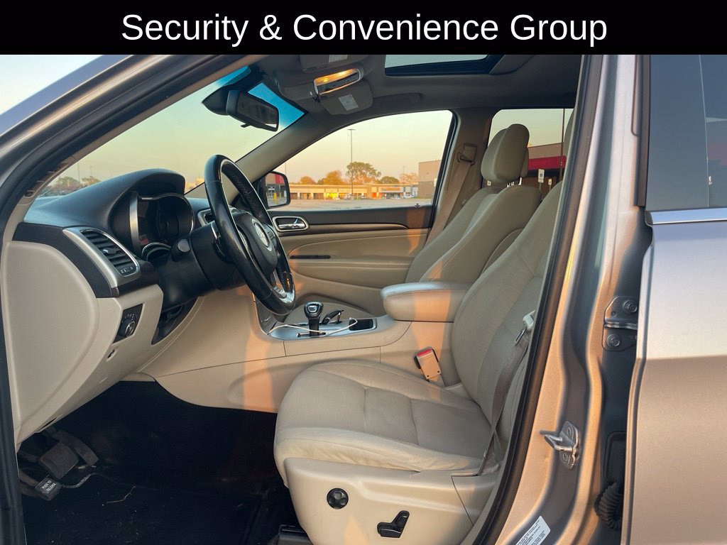 Used 2014 Jeep Grand Cherokee Laredo w/ Security & Convenience Group AWD/4WD image 13