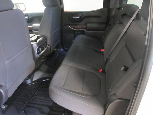 Used 2021 GMC Sierra 1500 Elevation w/ LPO, Elevation Black Package image 17
