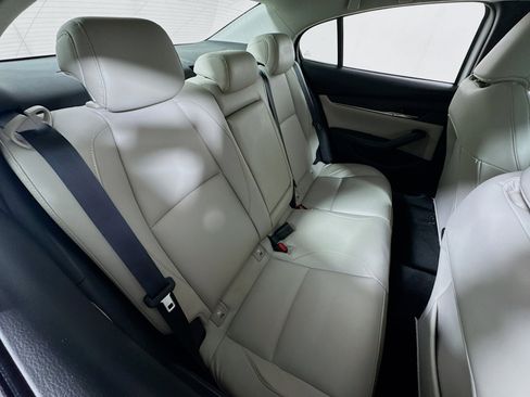 Used 2025 MAZDA MAZDA3 s image 25