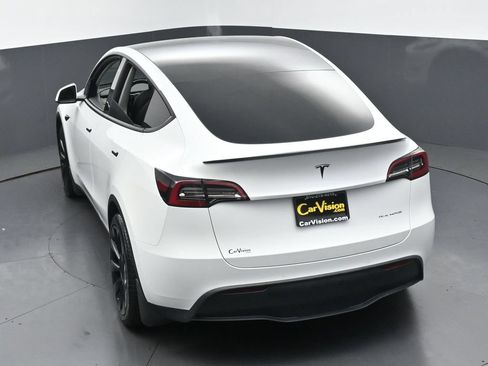 Used 2021 Tesla Model Y Long Range AWD/4WD image 36