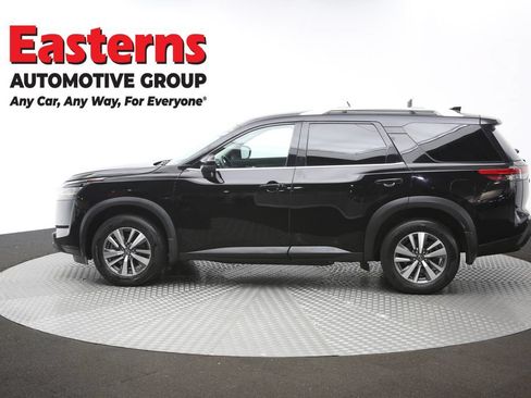 Used 2023 Nissan Pathfinder SL w/ Lighting Package (N92) AWD/4WD image 61