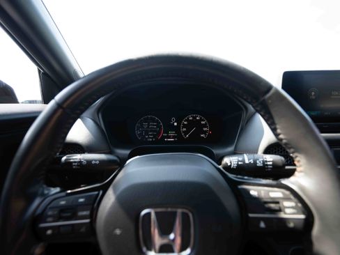 Used 2024 Honda HR-V Sport image 15