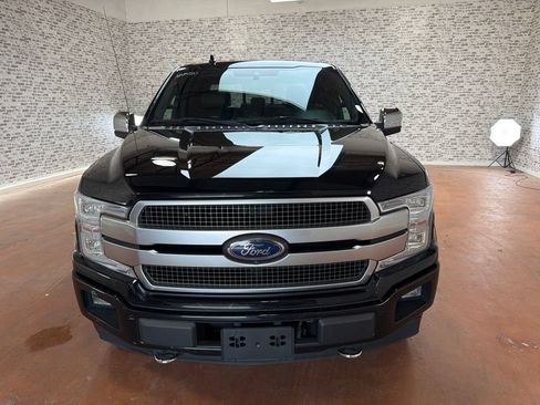 Used 2018 Ford F150 Platinum w/ Equipment Group 701A Luxury AWD/4WD image 2