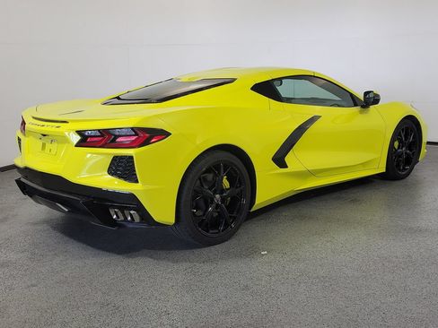 Used 2020 Chevrolet Corvette Stingray Preferred Cpe w/ 2LT Preferred Equipment Group RWD image 6