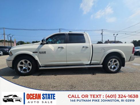 Used 2016 RAM 1500 Laramie w/ Convenience Group AWD/4WD image 2