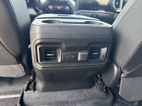 Used 2019 Chevrolet Silverado 1500 LT Trail Boss AWD/4WD image 23