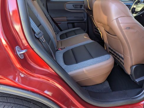 Certified 2024 Ford Bronco Sport Outer Banks w/ Tech Package image 38