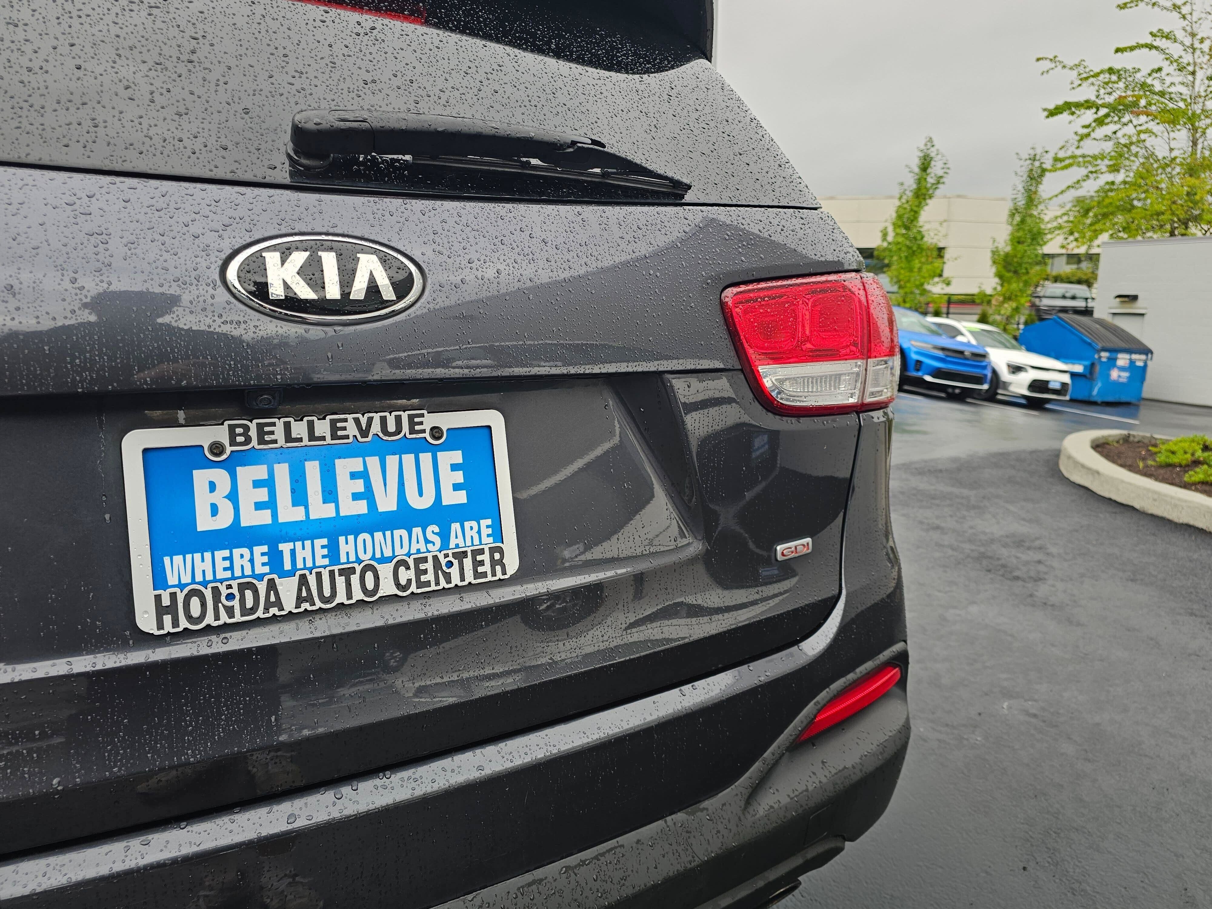 Used 2017 Kia Sorento FWD image 17