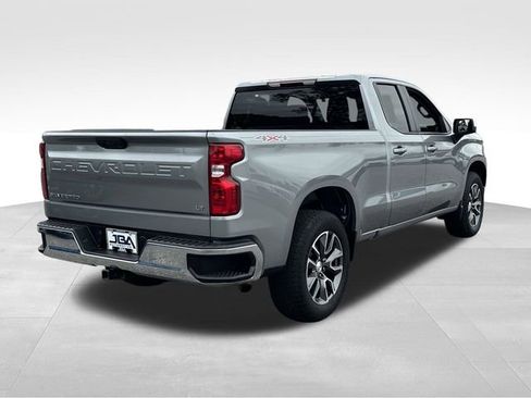 Used 2024 Chevrolet Silverado 1500 LT AWD/4WD image 26