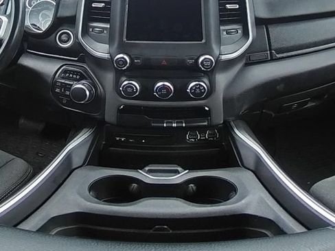 Used 2019 RAM 1500 Big Horn AWD/4WD image 23