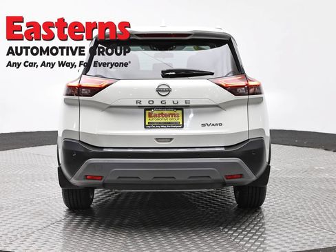 Used 2023 Nissan Rogue SV w/ SV Premium B Package AWD/4WD image 12