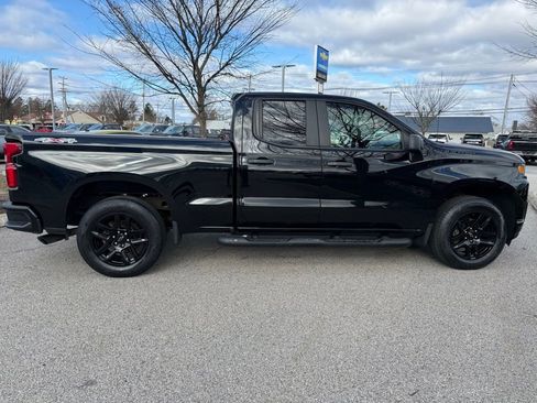 Used 2021 Chevrolet Silverado 1500 Custom w/ Rally Edition image 6