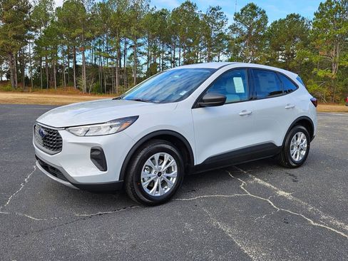 New 2026 Ford Escape Active w/ Cold Weather Package image 3