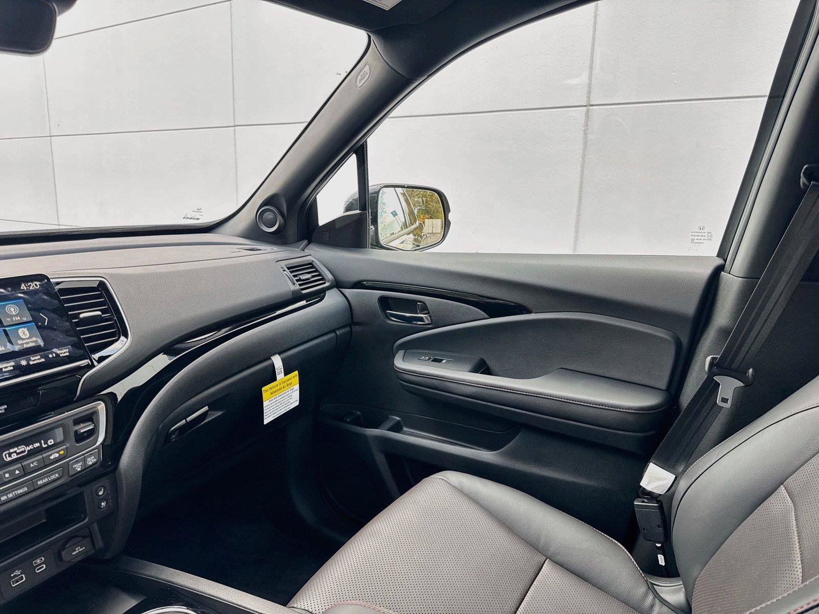 New 2026 Honda Ridgeline Black Edition image 26
