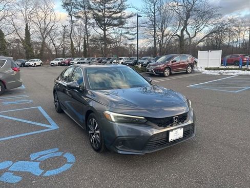 Used 2022 Honda Civic EX-L image 10