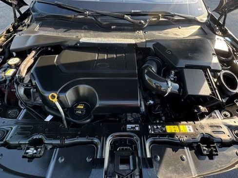 Used 2020 Land Rover Range Rover Evoque S image 2