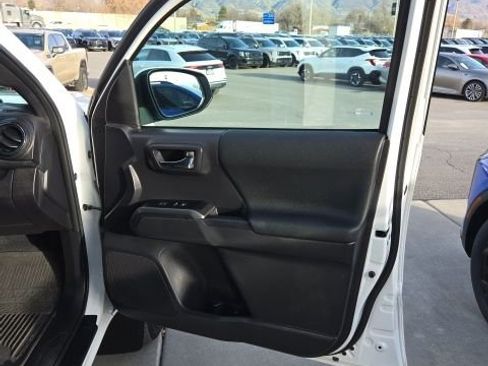 Used 2023 Toyota Tacoma TRD Off-Road w/ Technology Package image 30