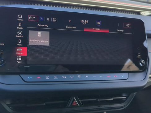 New 2026 Dodge Charger R/T AWD/4WD image 18