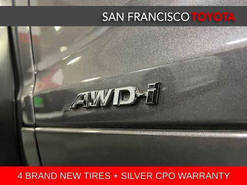 Certified 2017 Toyota Highlander LE image 11