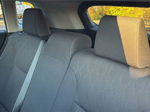 Used 2024 Toyota Corolla Cross LE image 24