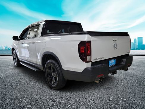 Used 2023 Honda Ridgeline Black Edition image 3