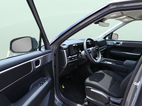 New 2026 Hyundai Santa Fe SE FWD image 10