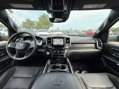 Used 2024 RAM 1500 Laramie AWD/4WD image 27