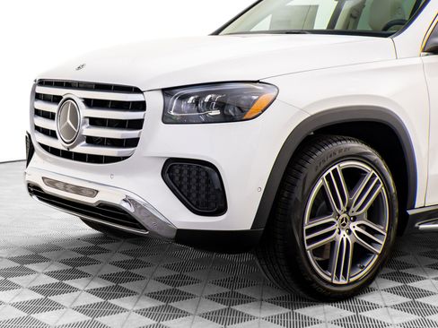 New 2026 Mercedes-Benz GLS 450 GLS 450 image 41