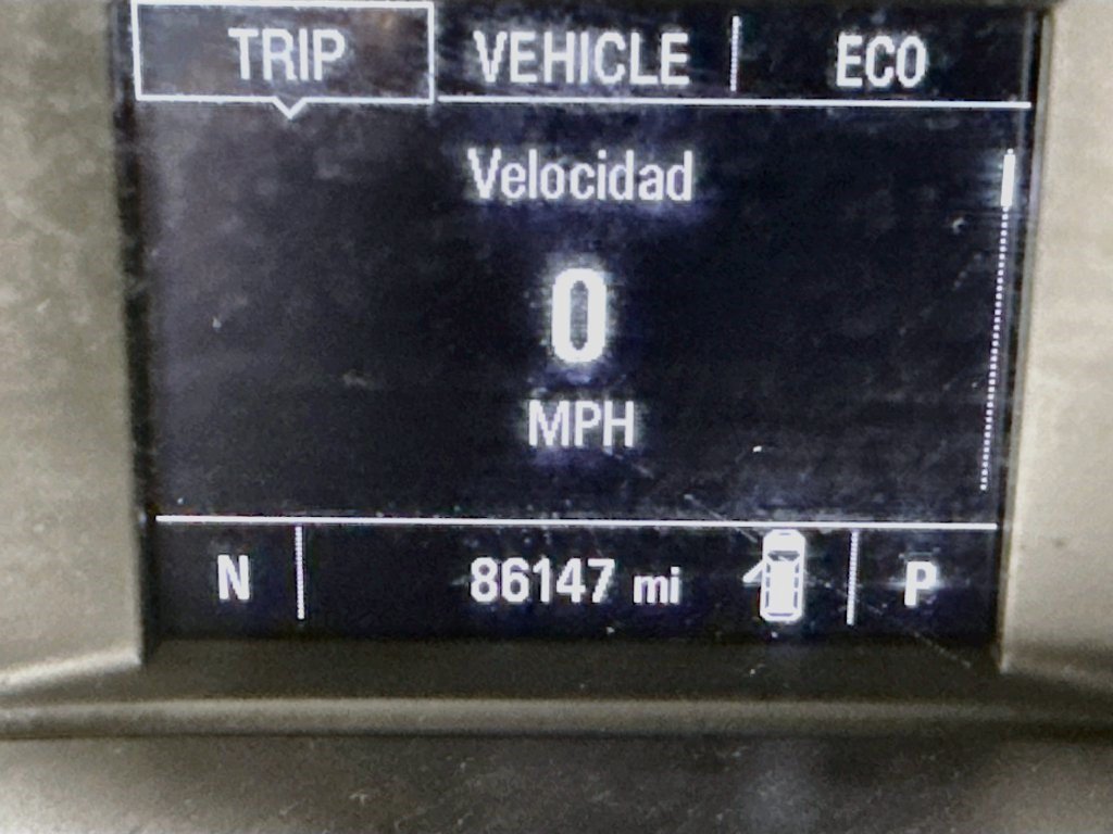 Used 2021 Chevrolet Traverse LS FWD image 15