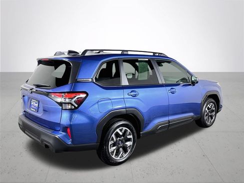 Certified 2026 Subaru Forester Premium AWD/4WD image 7