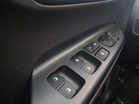 Used 2022 Hyundai Kona SEL FWD image 14
