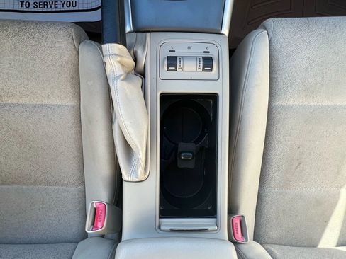 Used 2008 Subaru Outback 2.5i L.L. Bean image 52