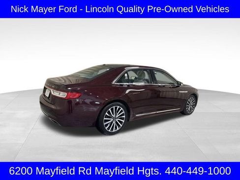 Used 2017 Lincoln Continental Select w/ Climate Package image 4