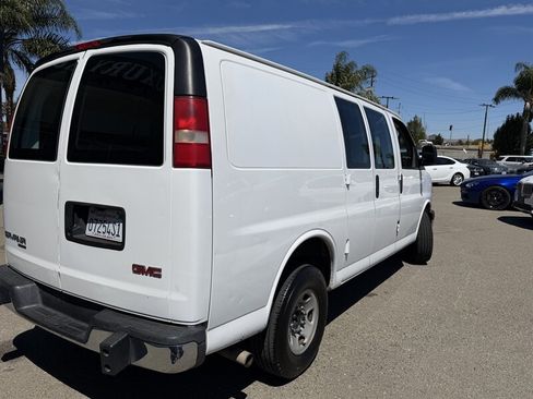 Used 2014 GMC Savana 2500 RWD image 7