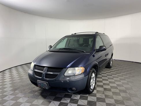 Used 2004 Dodge Grand Caravan SXT image 5