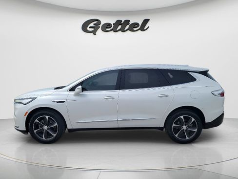 Used 2022 Buick Enclave Essence w/ Experience Buick Package FWD image 8